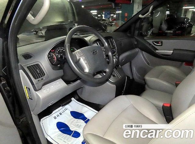 Hyundai Grand Starex Camping car 2019 — фото 10