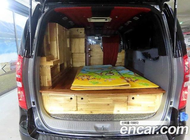 Hyundai Grand Starex Camping car 2019 — фото 18