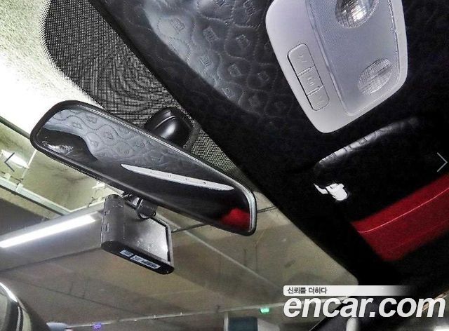 Hyundai Grand Starex Camping car 2019 — фото 21