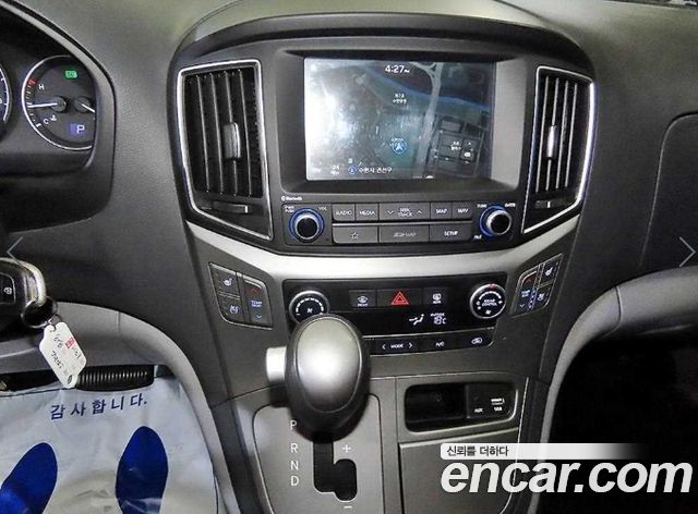 Hyundai Grand Starex Camping car 2019 — фото 24