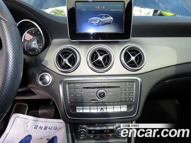 Mercedes-Benz CLA-Class (C117) CLA250 4MATIC 2017 — фото 17