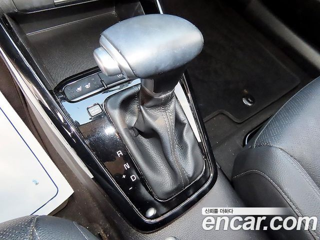 Kia Stonic 1.4 Trendy 2020 — фото 10