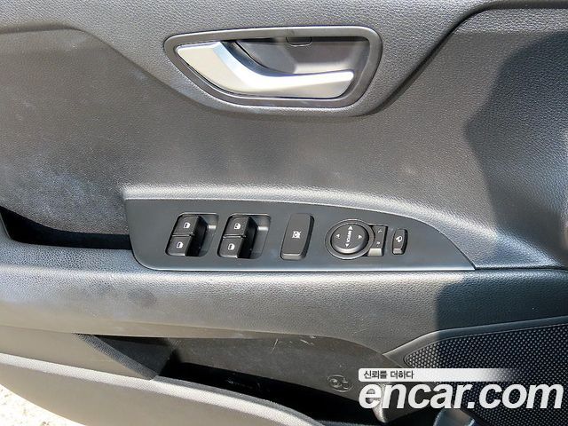 Kia Stonic 1.4 Trendy 2020 — фото 15