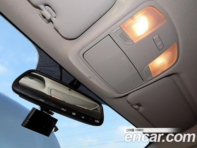 Kia Stonic 1.4 Trendy 2020 — фото 18