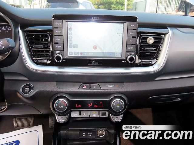 Kia Stonic 1.4 Trendy 2020 — фото 19