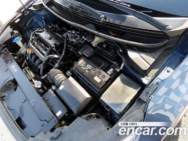Kia Stonic 1.4 Trendy 2020 — фото 23