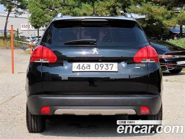 Peugeot 2008 1.6 e-HDi Feline L 2016 — фото 4