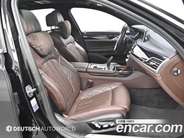 BMW 7 Series (G11) 740Li xDrive M Sport Package 2020 — фото 6