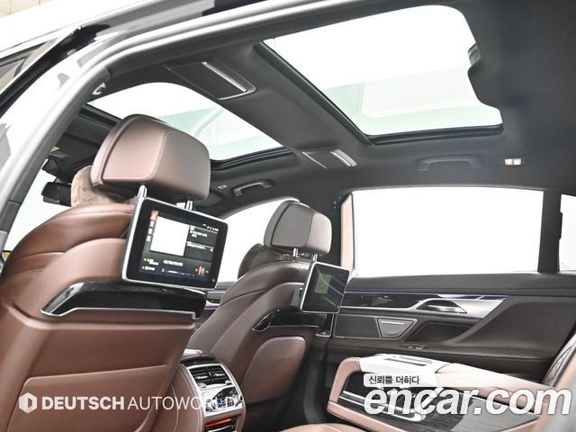 BMW 7 Series (G11) 740Li xDrive M Sport Package 2020 — фото 8
