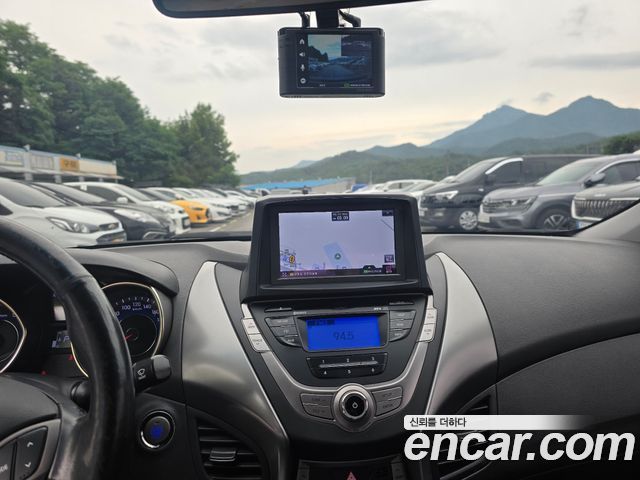 Hyundai Avante (MD) M16 GDI Blue Saver 2013 — фото 10