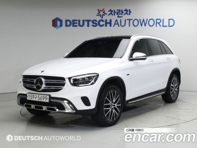 Mercedes-Benz GLC-Class (X253) GLC300e 4MATIC