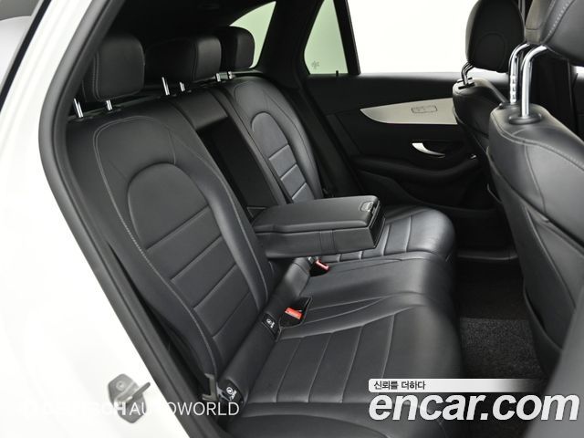 Mercedes-Benz GLC-Class (X253) GLC300e 4MATIC 2021 — фото 16