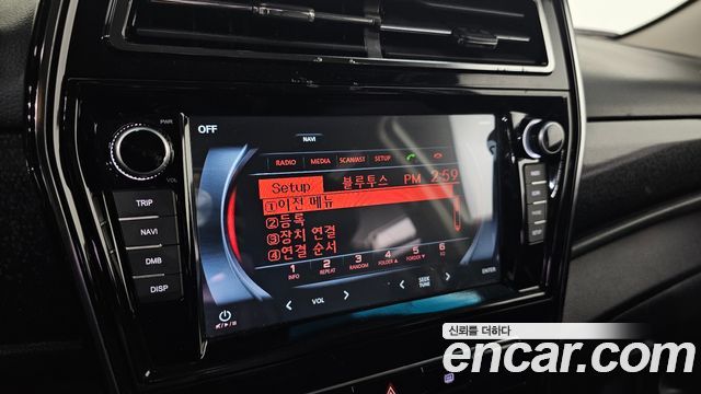 KG Mobility (SsangYong) Very New Tivoli Gasoline 1.5 2WD V5 2020 — фото 15