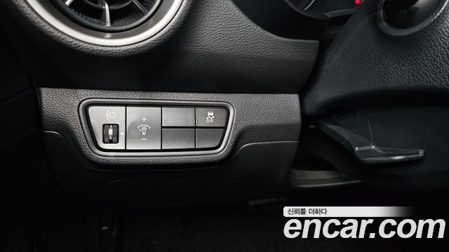 Kia K3 Trendy 2019 — фото 16