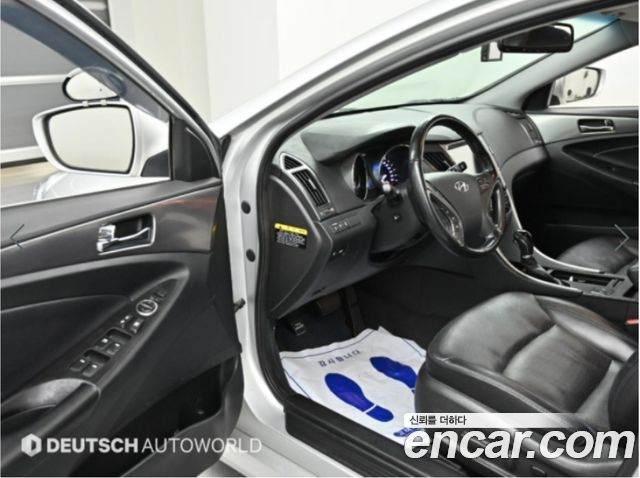 Hyundai Sonata Hybrid 2.0 Modern 2014 — фото 15