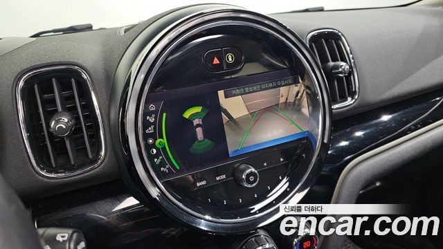 MINI Cooper D Countryman ALL4 HIGH 2nd 2021 — фото 16