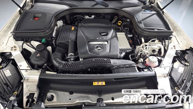 Mercedes-Benz GLC-Class (X253) GLC300e 4MATIC 2021 — фото 6