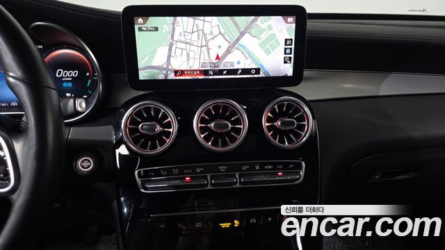 Mercedes-Benz GLC-Class (X253) GLC300e 4MATIC 2021 — фото 12