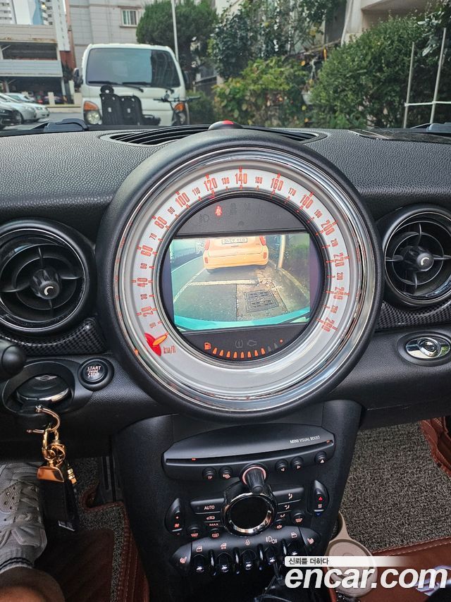 MINI Cooper S Convertible Standard Second Generation 2012 — фото 10
