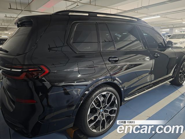 BMW X7 (G07) xDrive 40d M Sport 7 STR 2025 — фото 4