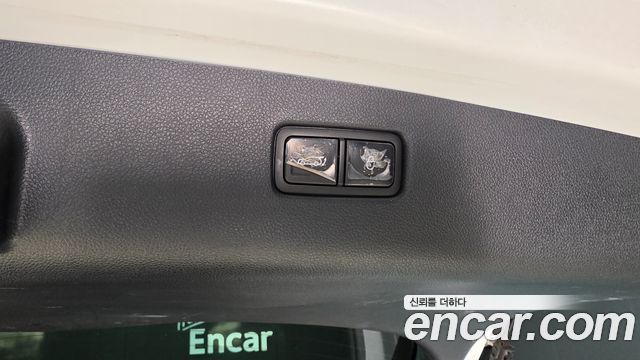 Genesis GV70 2.5T Gasoline AWD 2023 — фото 32