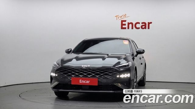 Kia K8 2.5 Gasoline 2WD Signature 2023 — фото 3