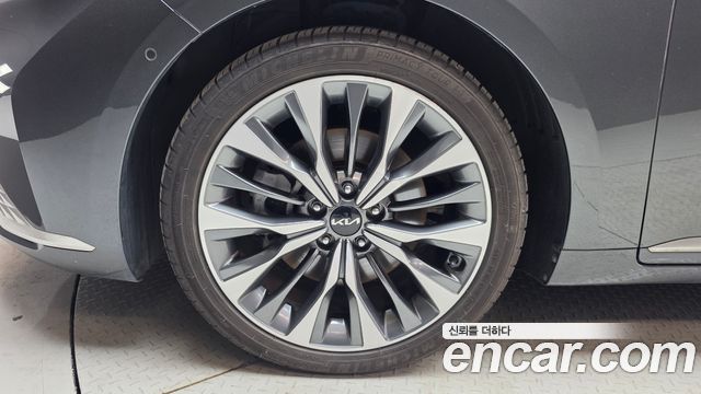 Kia K8 2.5 Gasoline 2WD Signature 2023 — фото 5
