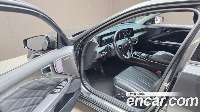 Kia K8 2.5 Gasoline 2WD Signature 2023 — фото 10