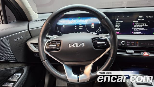 Kia K8 2.5 Gasoline 2WD Signature 2023 — фото 13