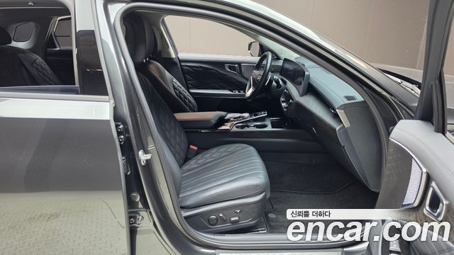 Kia K8 2.5 Gasoline 2WD Signature 2023 — фото 26