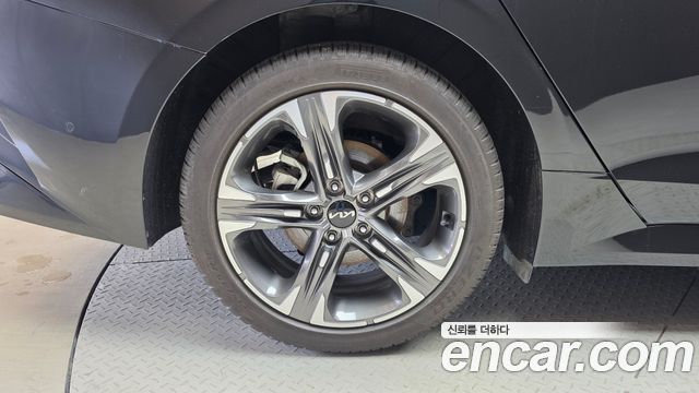Kia K5 (III) 1.6 Turbo Signature 2022 — фото 5