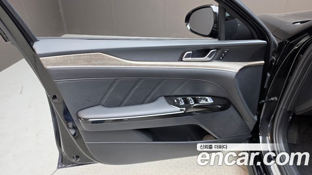 Kia K5 (III) 1.6 Turbo Signature 2022 — фото 24