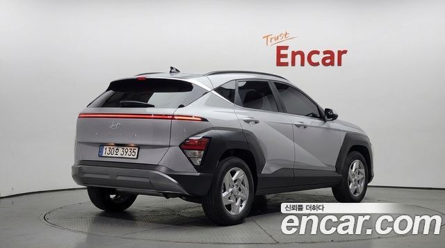 Hyundai Kona Hybrid (SX2) Premium 2023 — фото 2