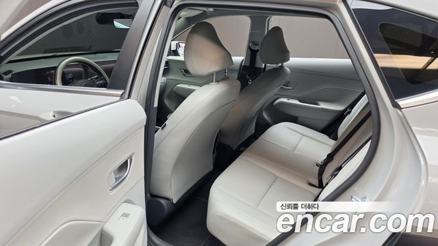 Hyundai Kona Hybrid (SX2) Premium 2023 — фото 12