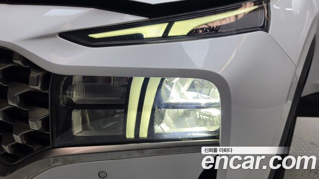 Hyundai Santa Fe Gasoline 2.5T 2WD Premium Choice 2021 — фото 22