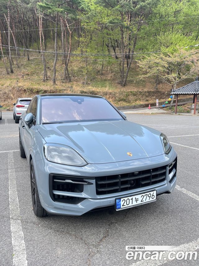 Porsche Cayenne (PO536) 3.0 Coupe