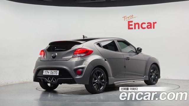 Hyundai Veloster 1.6 Turbo D Spec 2017 — фото 2