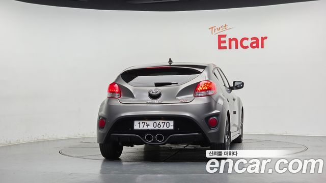 Hyundai Veloster 1.6 Turbo D Spec 2017 — фото 4