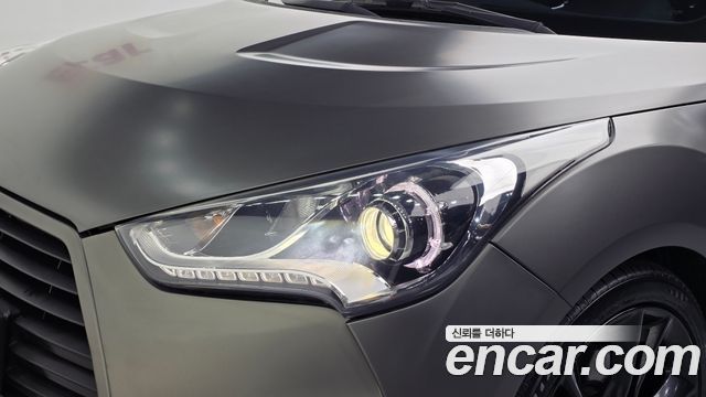 Hyundai Veloster 1.6 Turbo D Spec 2017 — фото 22