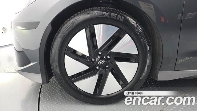Hyundai Ioniq 6 Standard E-Value+ 2025 — фото 5