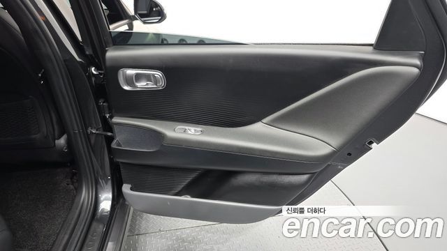 Hyundai Ioniq 6 Standard E-Value+ 2025 — фото 25