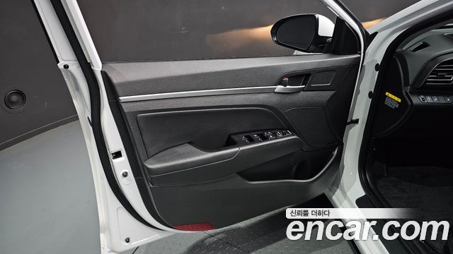 Hyundai Avante (AD) 1.6 Style 2019 — фото 24