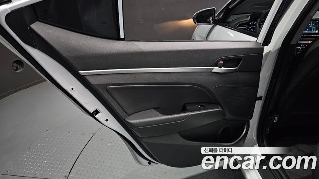Hyundai Avante (AD) 1.6 Style 2019 — фото 25