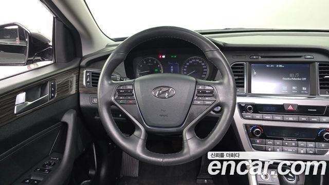 Hyundai Sonata (LF) LPI Modern(Handicapped) 2015 — фото 13