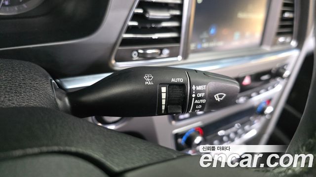 Hyundai Sonata (LF) LPI Modern(Handicapped) 2015 — фото 29
