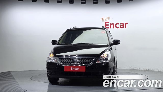 Kia Carnival R New Carnival Limousine GLX High-Deluxe 2012 — фото 3
