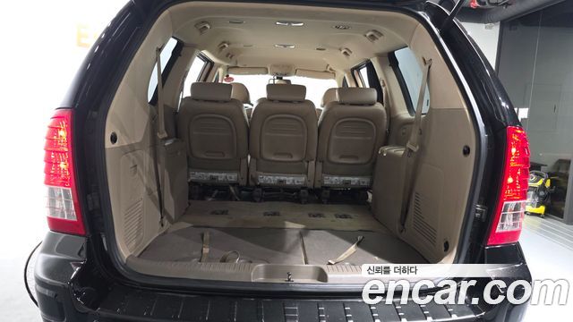 Kia Carnival R New Carnival Limousine GLX High-Deluxe 2012 — фото 20