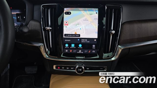 Volvo S90 B6 AWD Ultimate Bright 2023 — фото 14