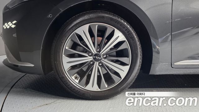 Kia K8 Hybrid Signature 2023 — фото 5