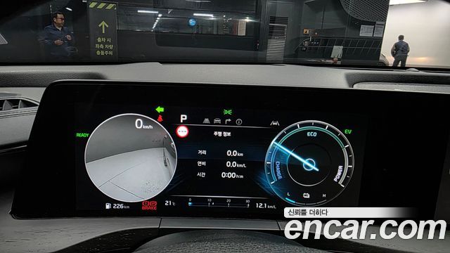 Kia K8 Hybrid Signature 2023 — фото 8